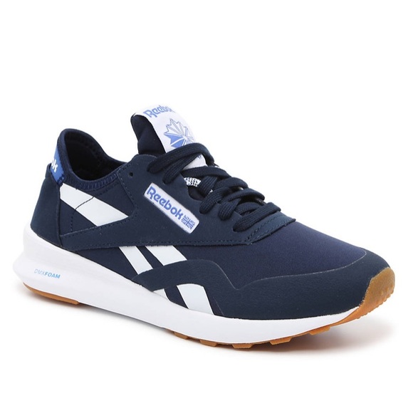 womens navy blue reebok shoes